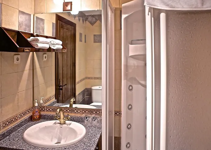 La Galamperna 3* Nava del Barco